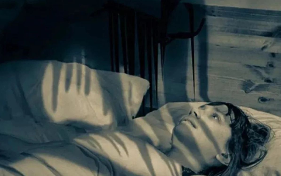 鬼壓床解決全攻略：立即醒來技巧與長期預防方法