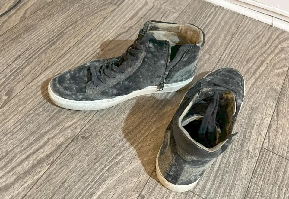 鞋子發霉麂皮清潔全攻略：拯救心愛鞋款的終極方法