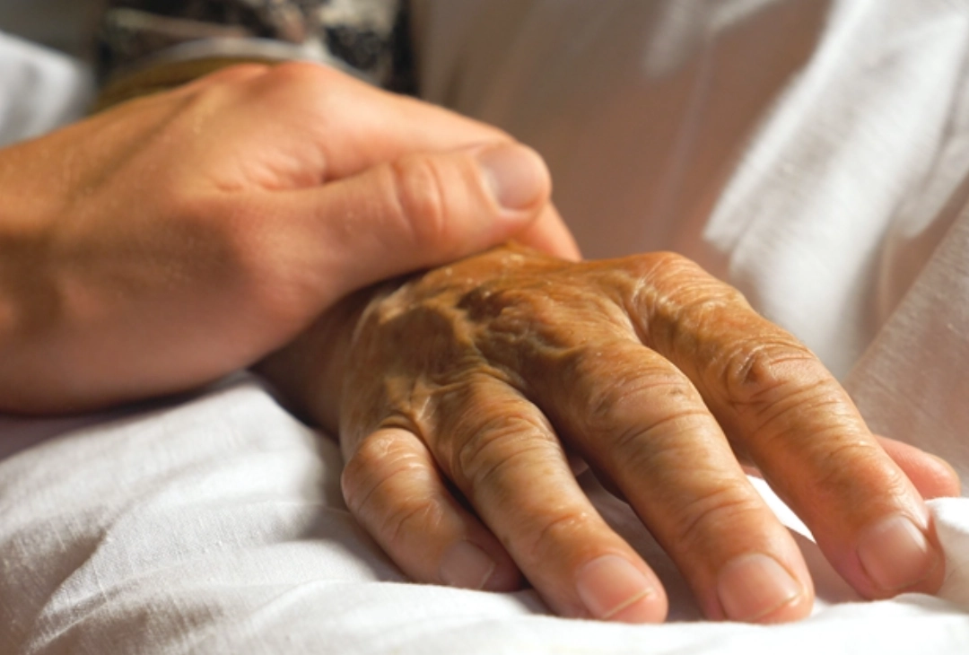 夢到爸爸媽媽過世怎麼辦？解析夢境意義與心理調適完整指南