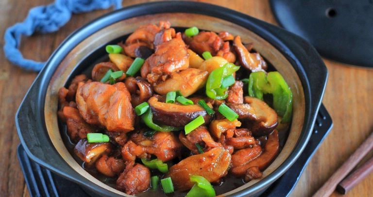 台北芋頭雞肉煲餐廳 台北芋頭雞肉煲餐廳