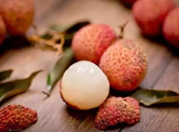 無籽水果有害健康？真相、風險與專家建議全解析