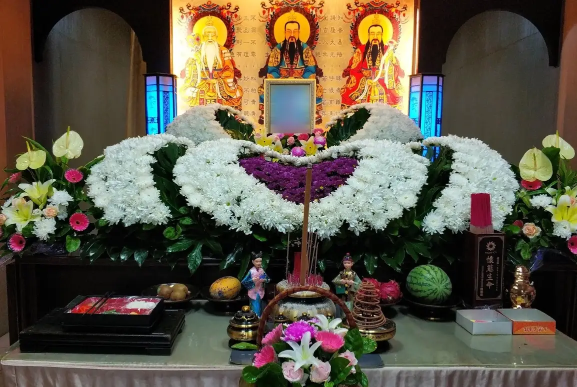 夢到有人去世的解夢指南：心理學解析與應對方法