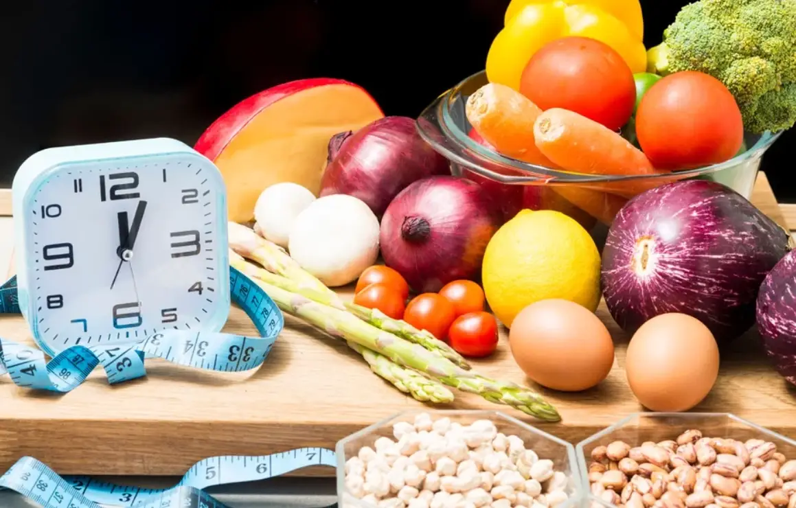 斷食排毒反應全解析：症狀、原因與安全應對指南