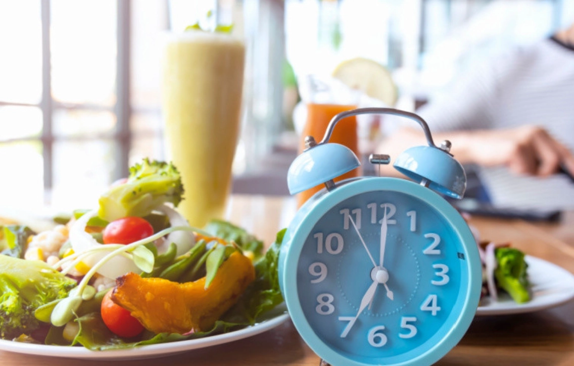 斷食36小時復食全攻略：步驟、食物清單與常見錯誤解析