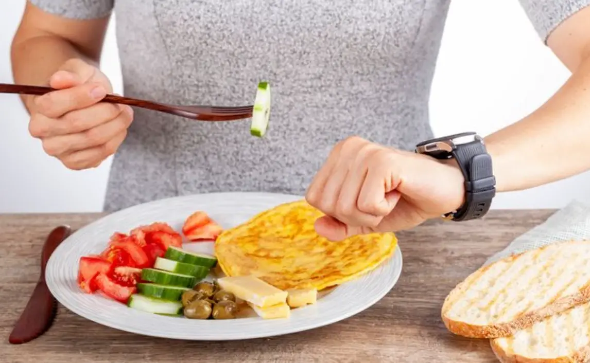 避免斷食嗜睡 避免斷食嗜睡