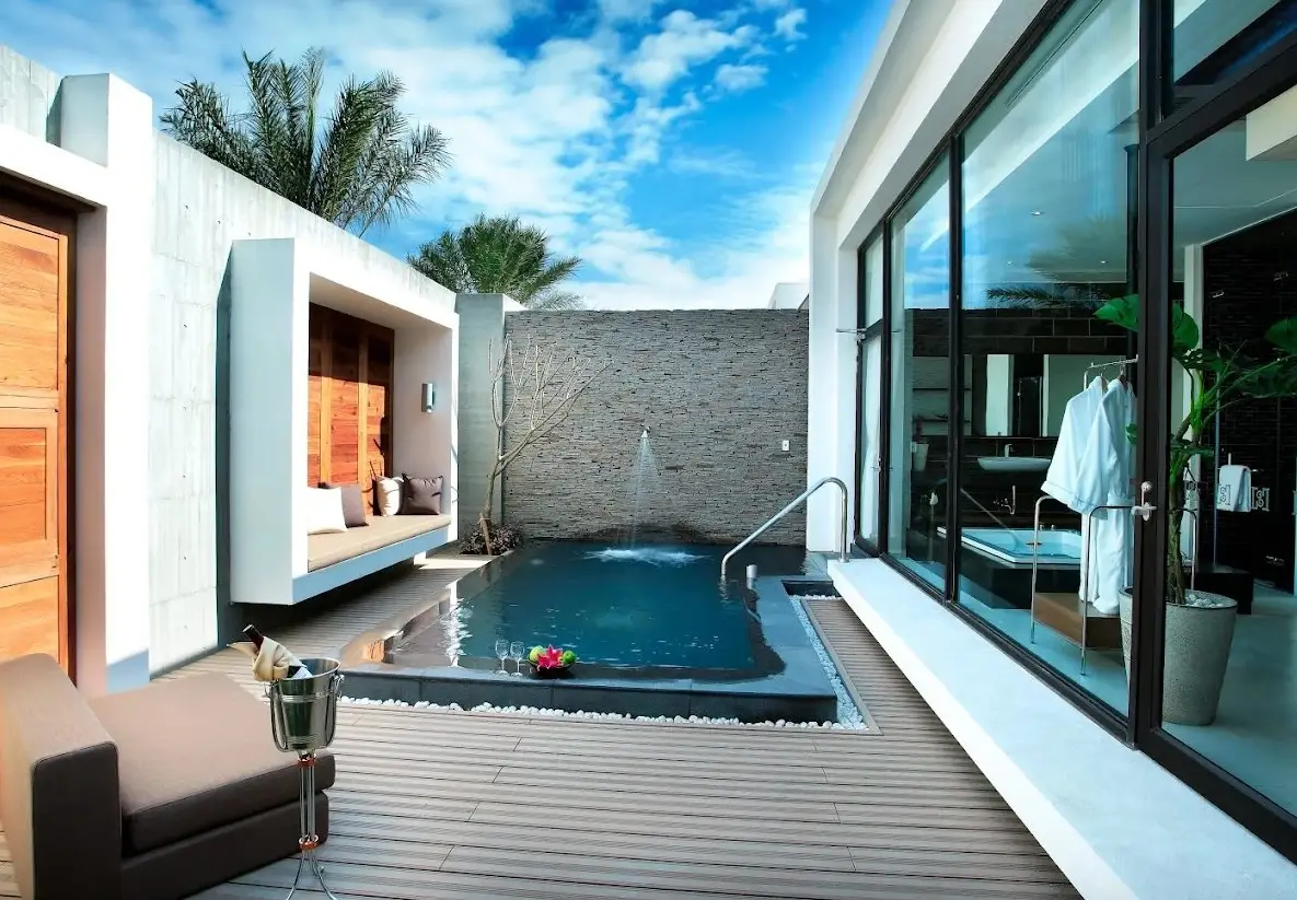 台南網美泳池飯店 台南網美泳池飯店