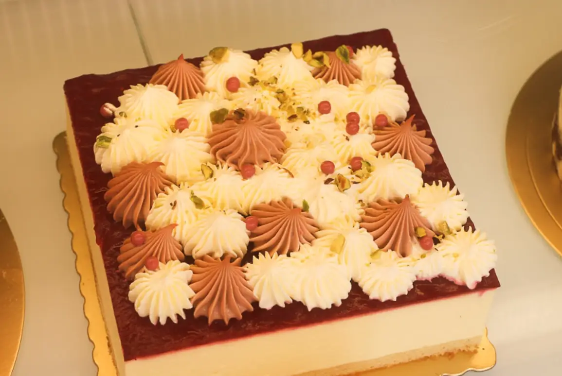 善化新市蛋糕全攻略：在地人推薦的必買名單與隱藏吃法