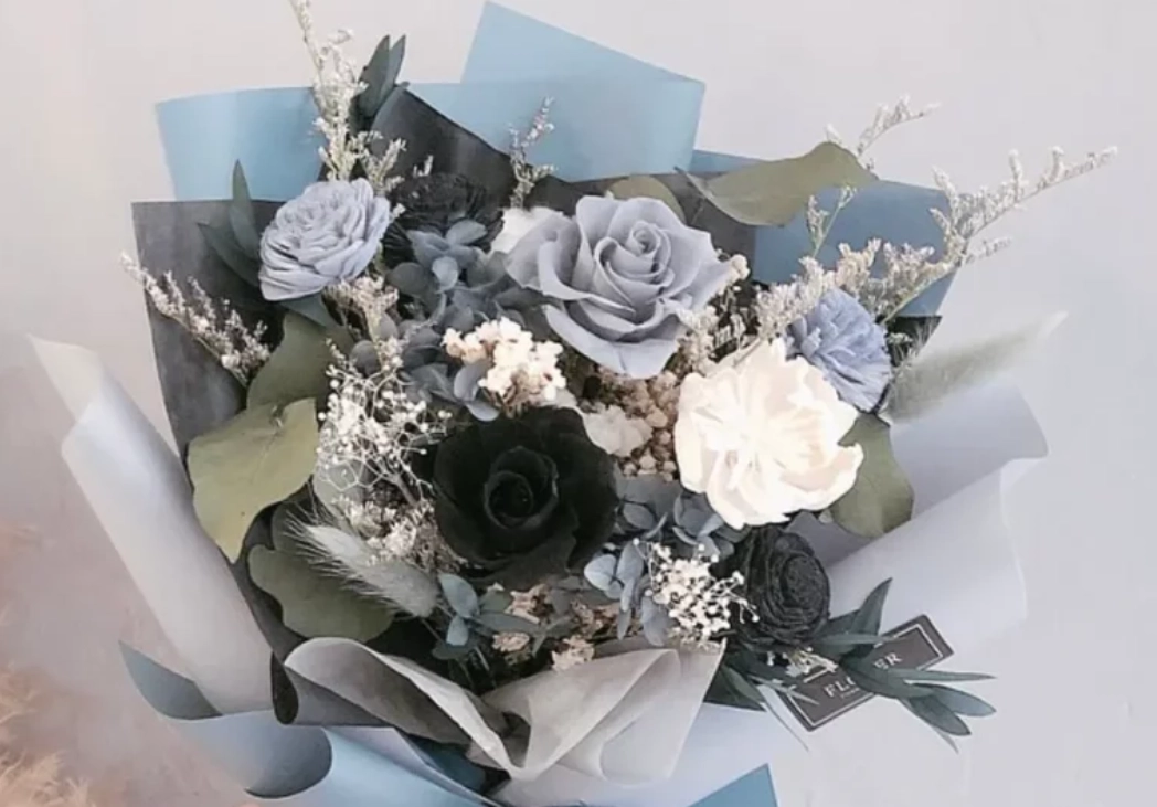 永生花與乾燥花終極指南：從選購、保養到DIY完整解析