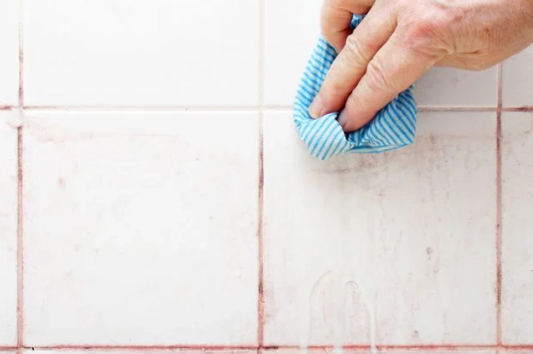 粉紅色水垢清潔