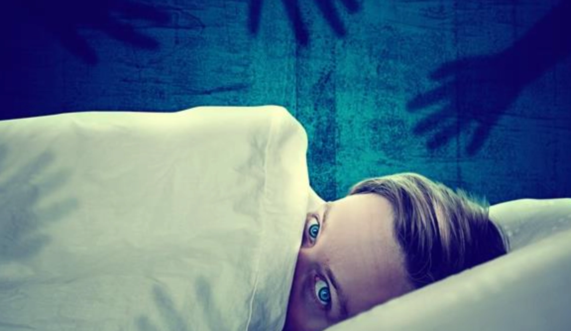 睡眠癱瘓症前兆