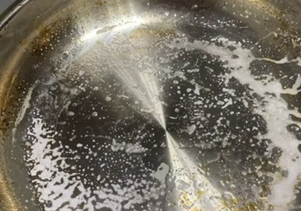 過碳酸鈉清潔不鏽鋼安全嗎？專家解析正確用法與常見誤區