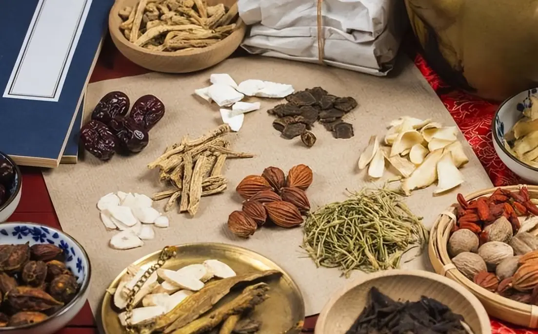 腸胃不適 中藥方