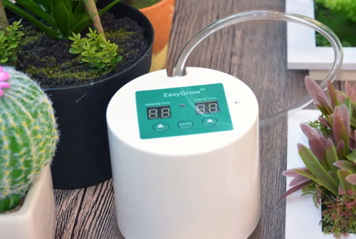 定時澆水器推薦：挑選指南與實測心得，解決澆水煩惱