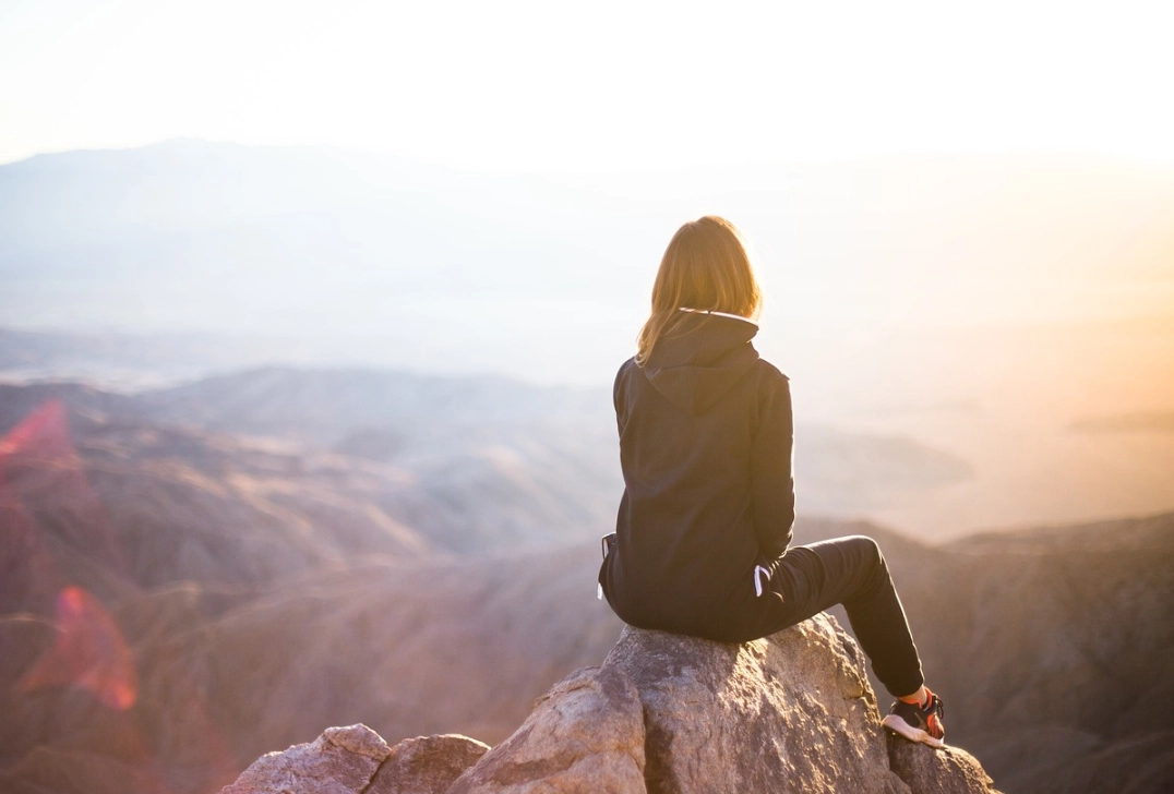 夢到在高處下不來 心理