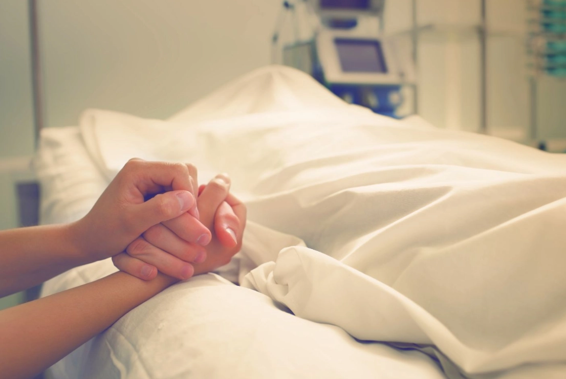 如何走出親人過世的愧疚感？深度解析自責心理與實用療癒指南