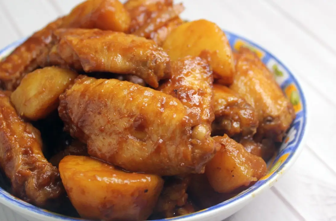 薯仔冬菇炆雞翼 食譜