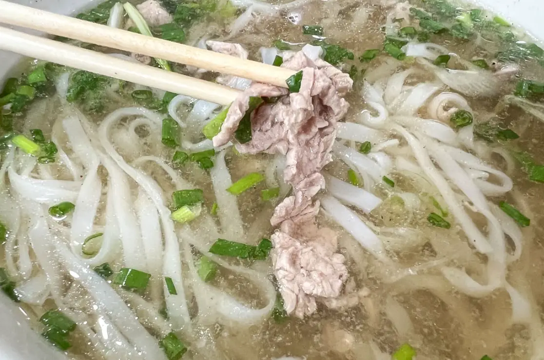 胡志明米其林必比登美食地圖：平價餐廳親身體驗與完整攻略