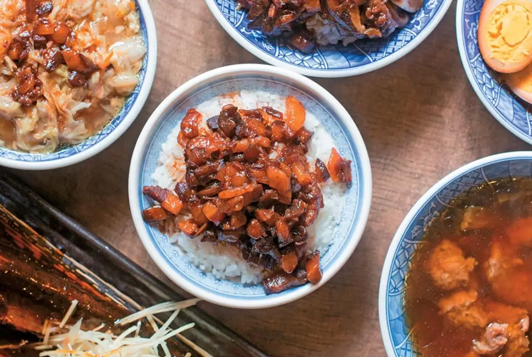 萬華美食地圖：在地人帶路，從早吃到晚的必訪清單