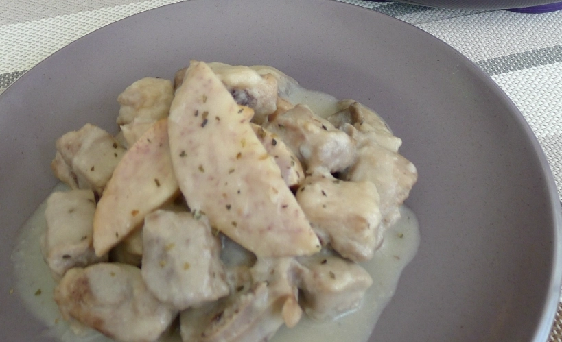 椰汁芋頭炆腩肉 食譜