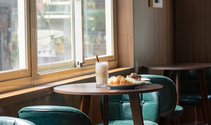 桃園火車站附近咖啡