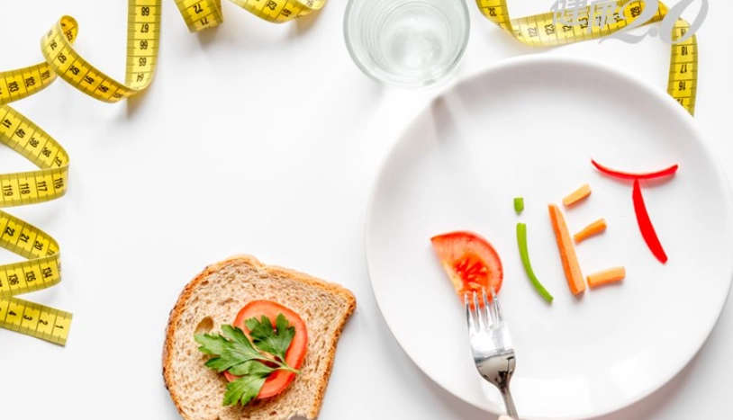 斷食多久開始燃燒脂肪？搞懂身體能量轉換的關鍵時間點