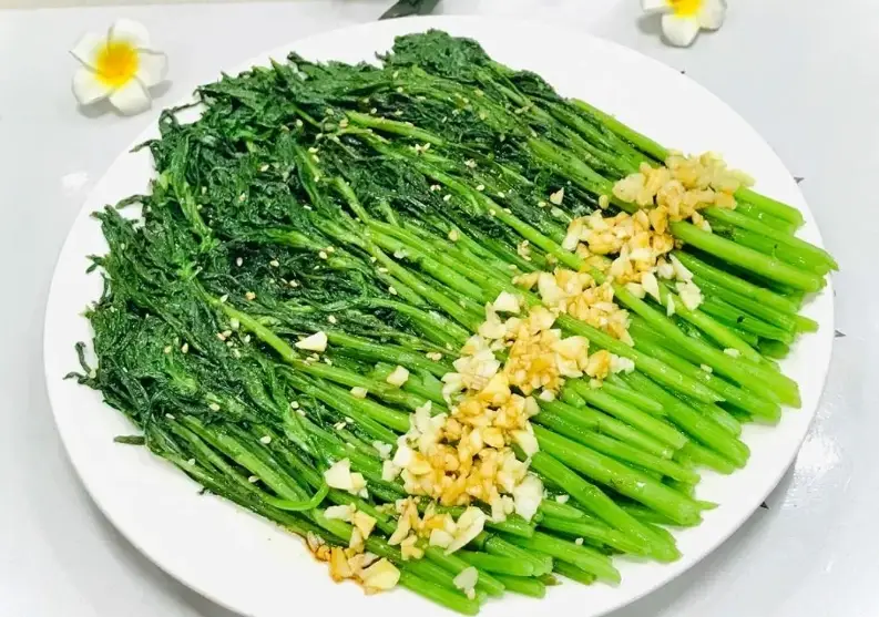 炒茼蒿