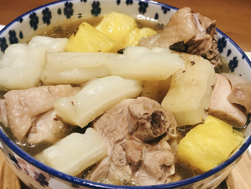 鳳梨苦瓜雞湯