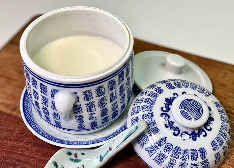杏仁茶比例怎麼抓：南北杏、米與水的黃金配方實測