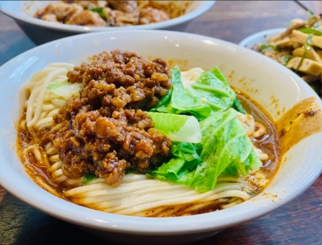 大遠百附近美食