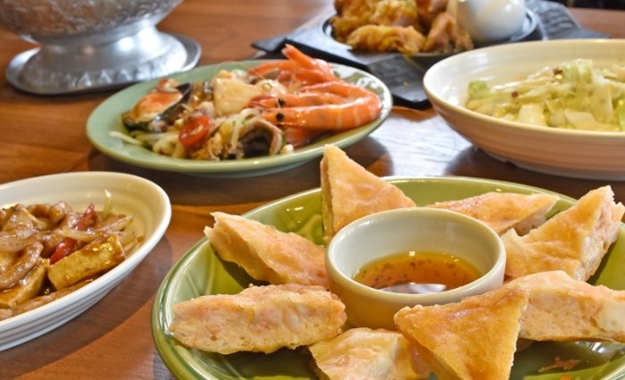 大遠百附近美食