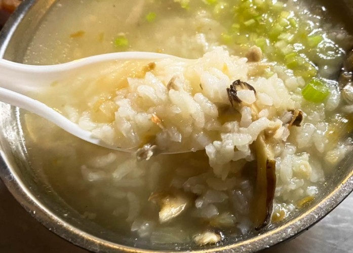 大遠百附近美食