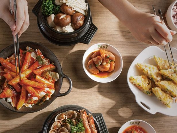 左營新光三越美食街