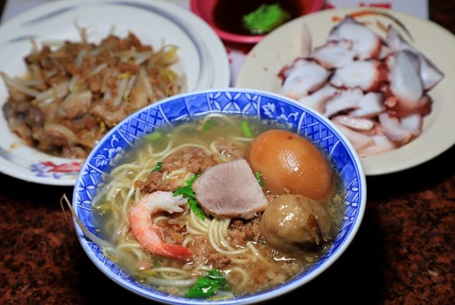 左營新光三越美食街