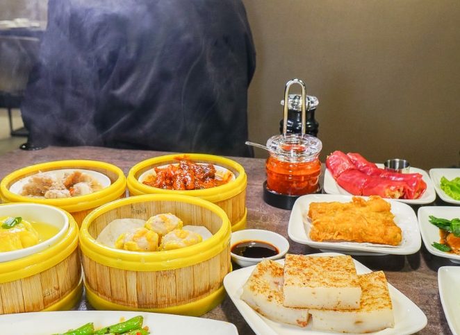 左營新光三越美食街