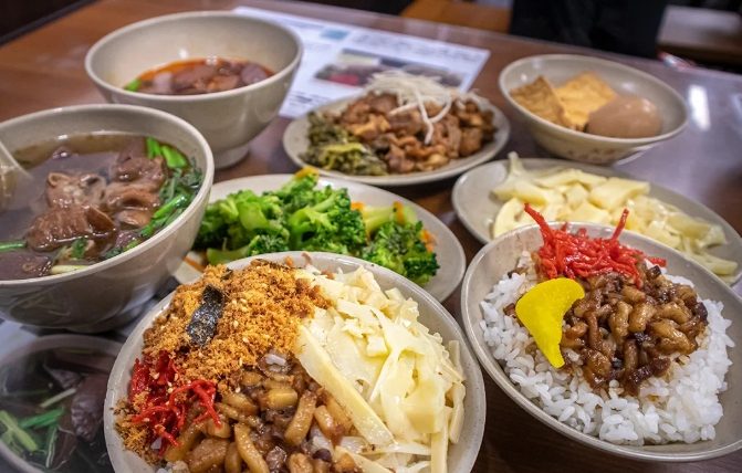 市政府站美食 市政府站美食