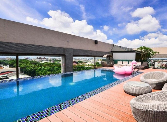 台灣房內泳池飯店