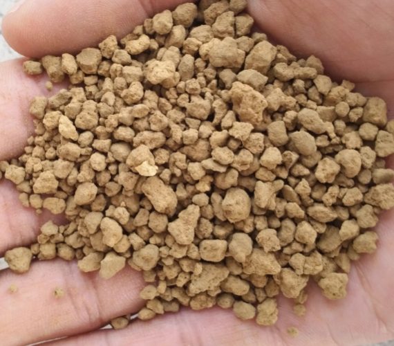 赤玉土使用評價