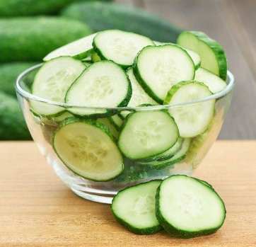 小黃瓜白白的原因