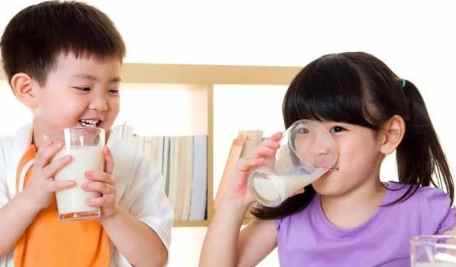 空腹喝牛奶壞處