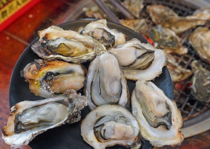 潟湖烤蚵技巧