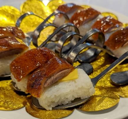 童媽吉周邊餐廳 童媽吉周邊餐廳