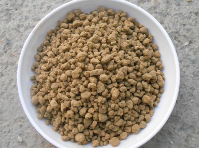 赤玉土優缺點 赤玉土優缺點