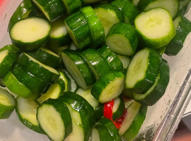 小黄瓜病虫害防治