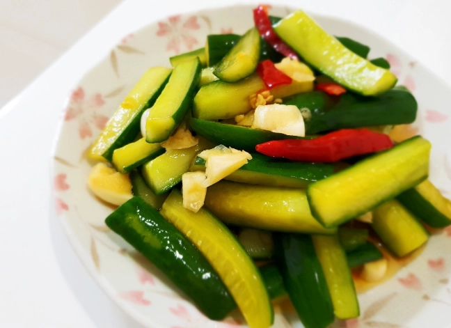 小黄瓜病虫害防治