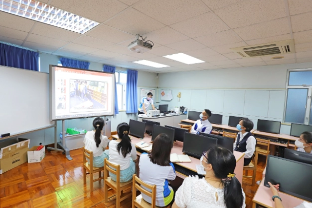 學校安全小組 學校安全小組