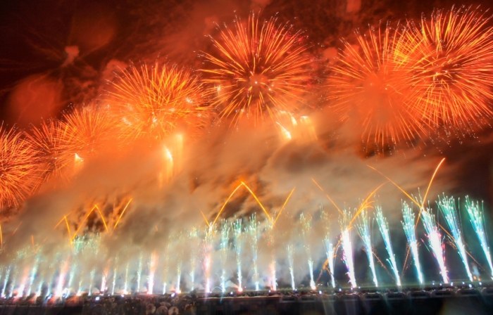 大曲花火大会日程