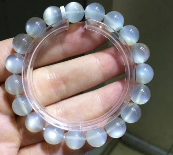 彩月光石好處 彩月光石好處