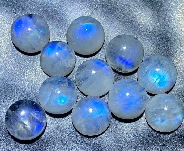 藍月光石真假辨别 藍月光石真假辨别