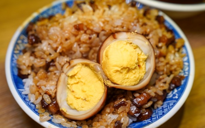 萬華區必比登小吃