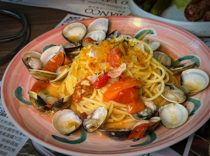 小巨蛋周邊餐廳